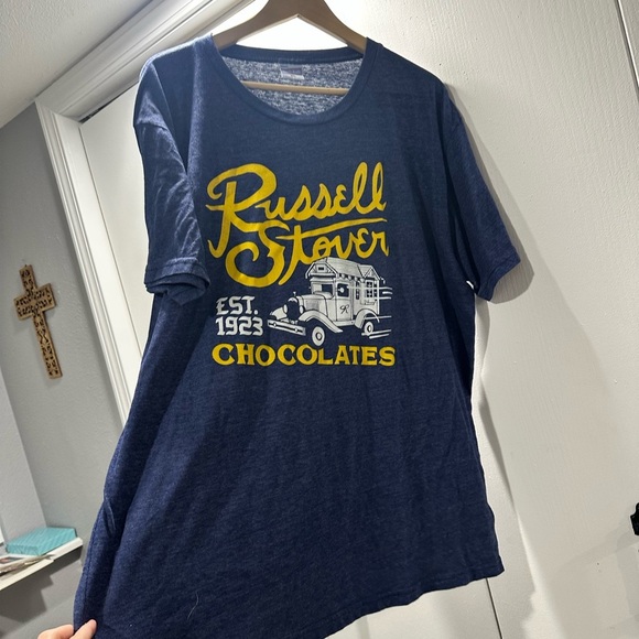 Russell Stover Chocolate Vintage Style Blue Graphic Short Sleeve Tee unisex NWOT - Picture 4 of 8